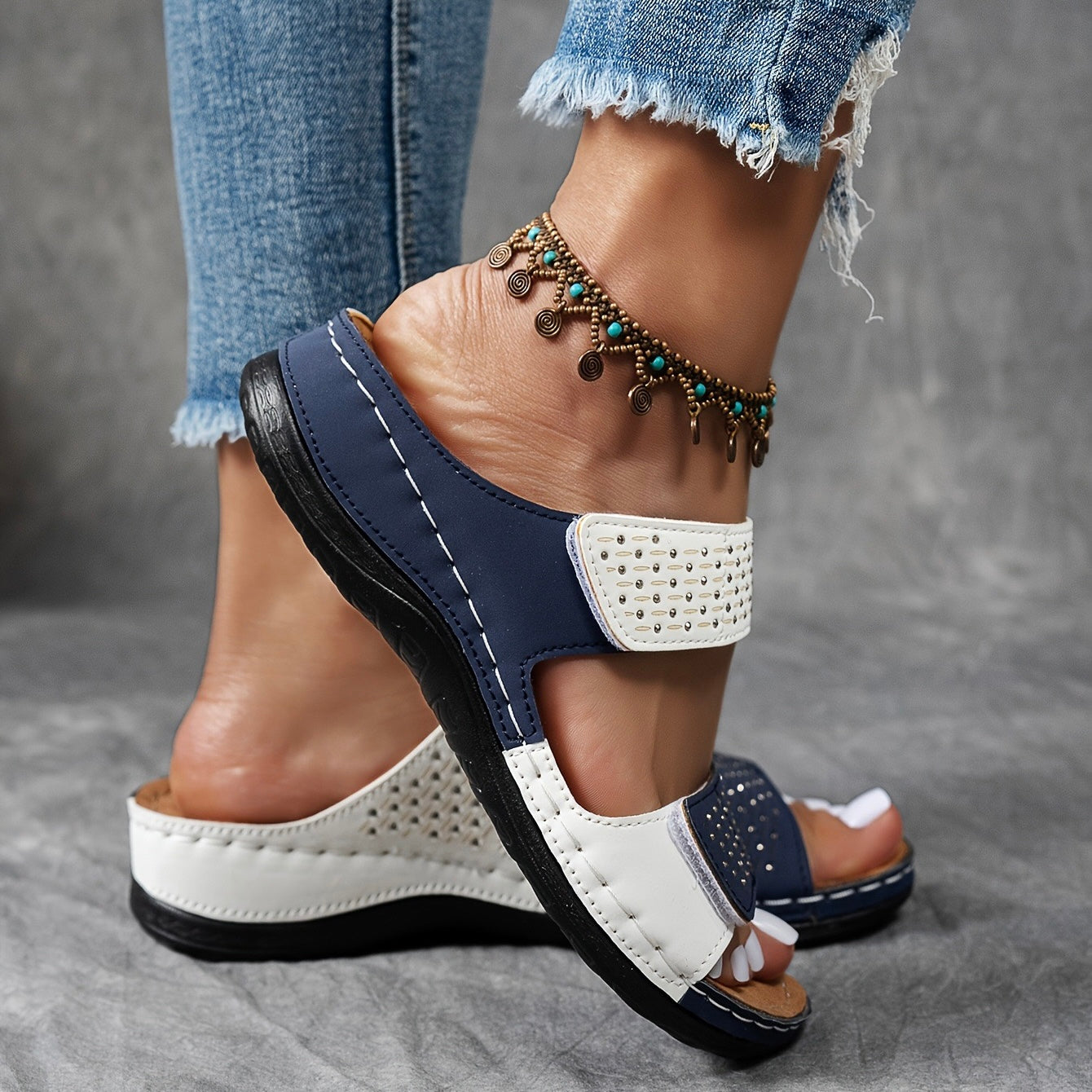 Ortholuxe™ – Atmungsaktive Orthopädische Slip-In Sandalen für Damen
