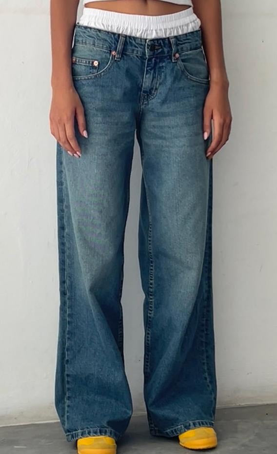 BELLA - Low-Rise Jeans