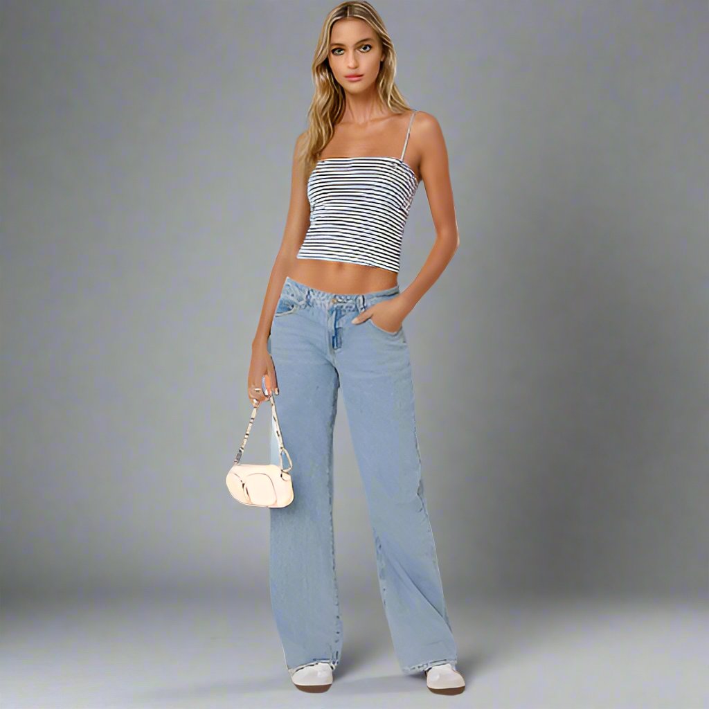 BELLA - Low-Rise Jeans