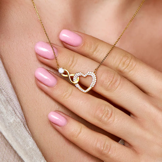 Embracing Love™ - Unendliche Herz-Halskette
