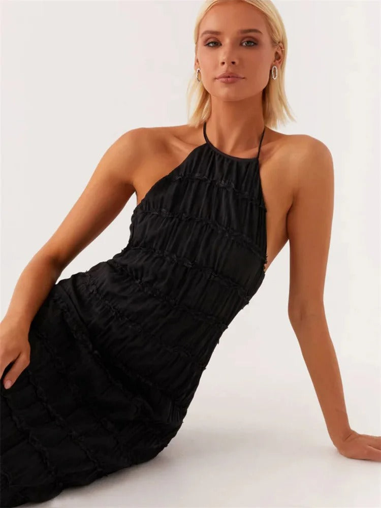 MONIQUE - Elegantes Halter-Maxikleid mit offenem Rücken